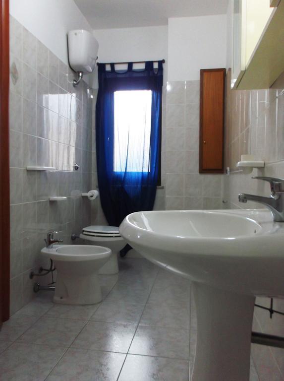 B&B Tanca Marracconi טאולאדה חדר תמונה